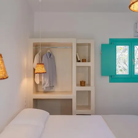 アパートホテル Xerolithia 3*