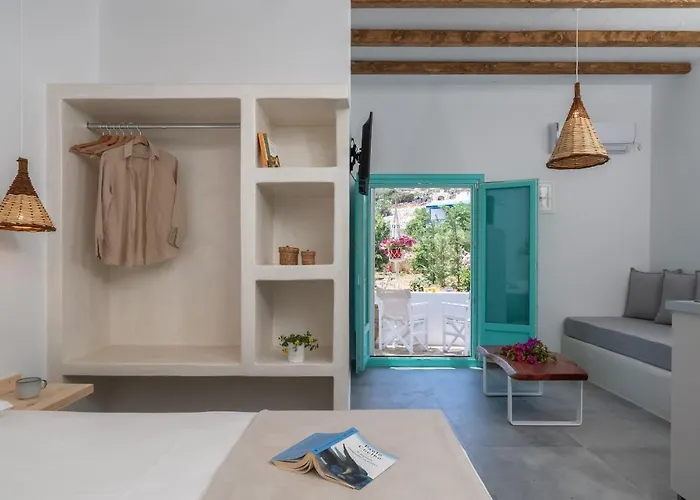 Xerolithia Aparthotel