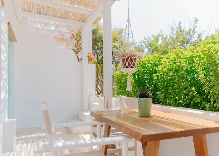 Aparthotel Xerolithia